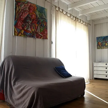 Ecoartlodge Holiday home Finestret