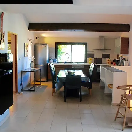 Holiday home Ecoartlodge Finestret